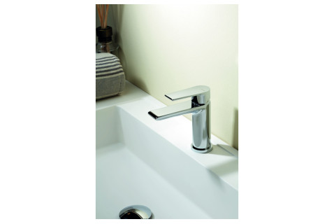 Vema Timea 4-Hole Deck Mounted Bath/Shower Mixer - Chrome